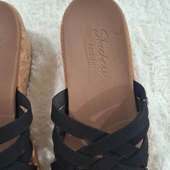 Skechers Black and Brown Casual Slide Sandals - Picture 2 of 5